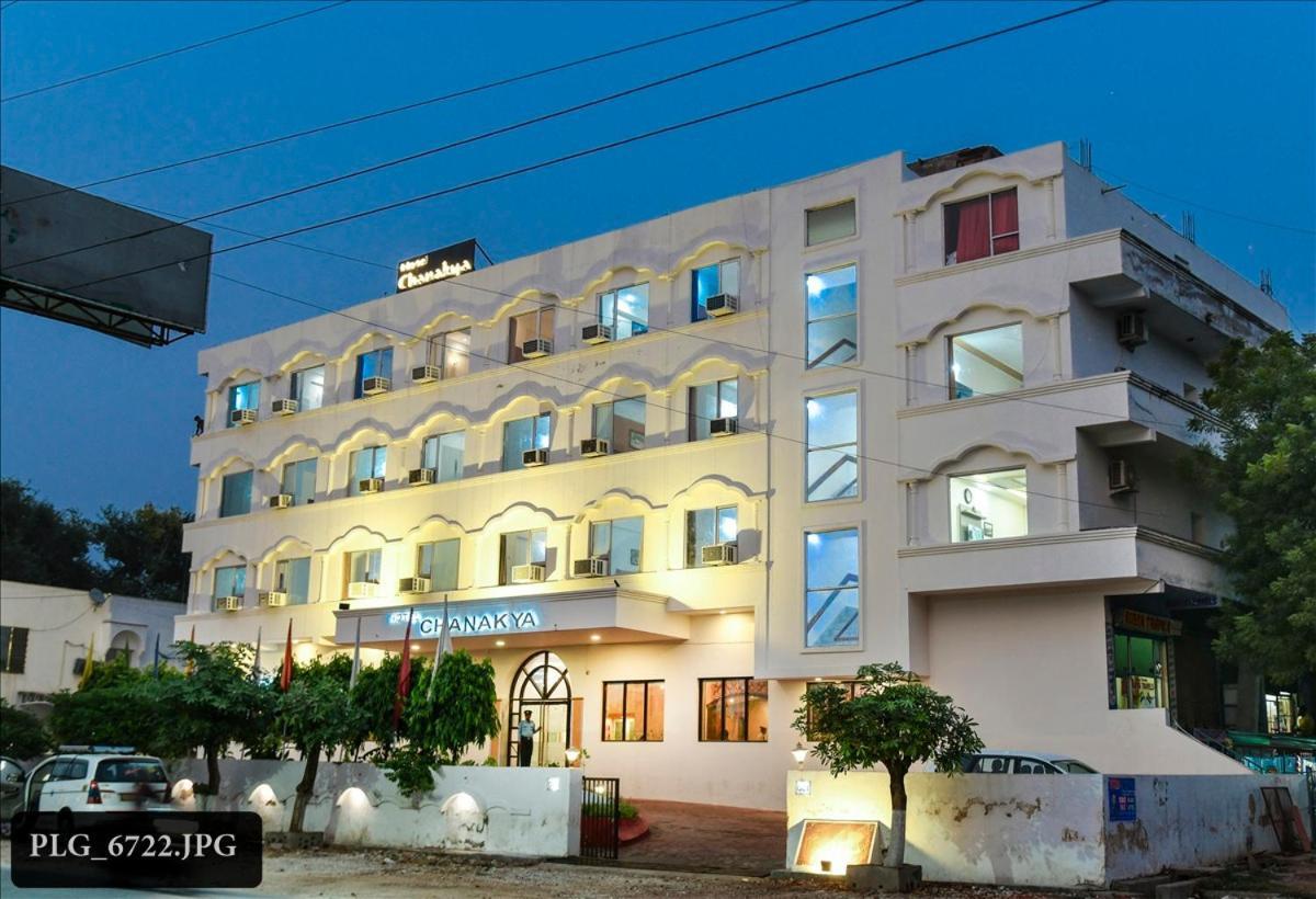 Hotel Chanakya アーグラ エクステリア 写真